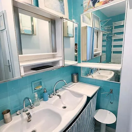 Appartamento Vue Exceptionnelle & Terrasse - Vintage Chez Parisienne Parigi